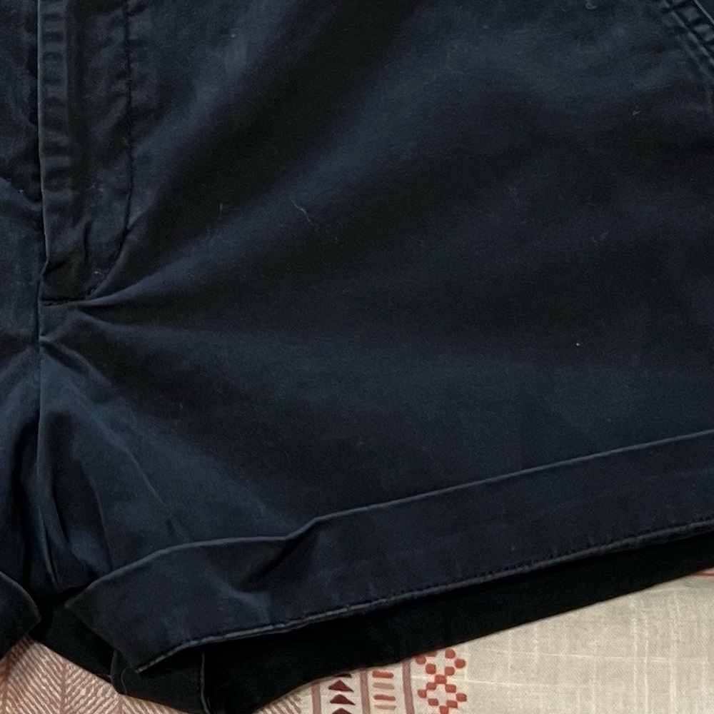 GAP shorts 12 - Picture 3 of 6